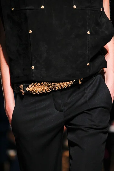 Look 59